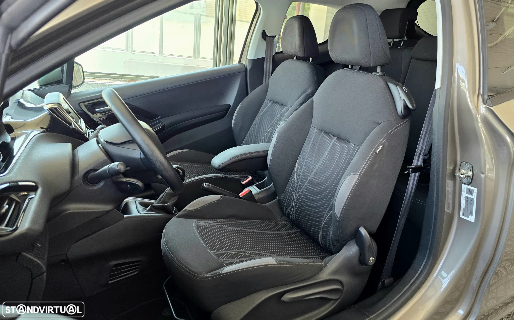 Peugeot 208 1.2 VTi Allure - 7