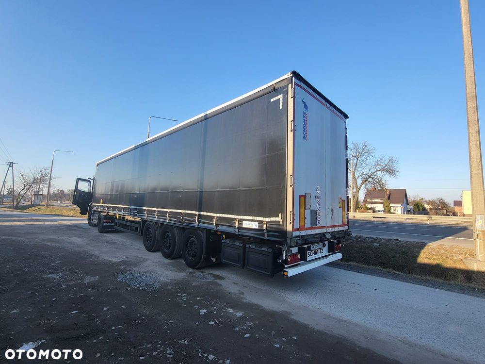 Schmitz Cargobull - 10