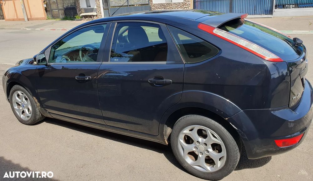 Ford Focus 1.8 TDCI Trend - 4