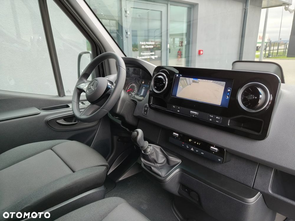 Mercedes-Benz Sprinter 317 CDI - 13