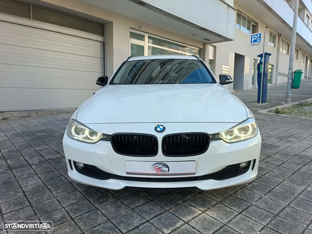 BMW 318 d Sport Line - 3