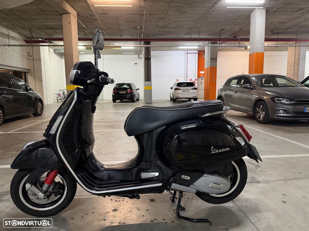 Vespa GTS Super 125cc i-get - 10