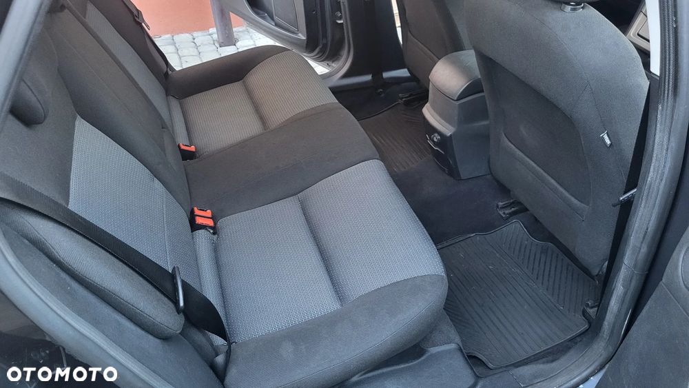 Ford Mondeo 2.0 Titanium - 15