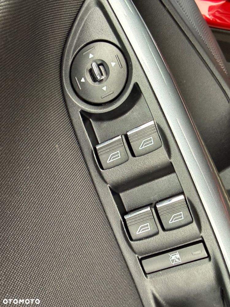 Ford Focus 1.6 TDCi DPF Titanium - 40