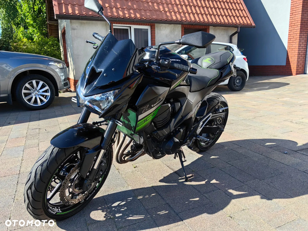 Kawasaki ZR