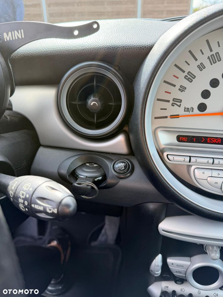 MINI ONE - 11