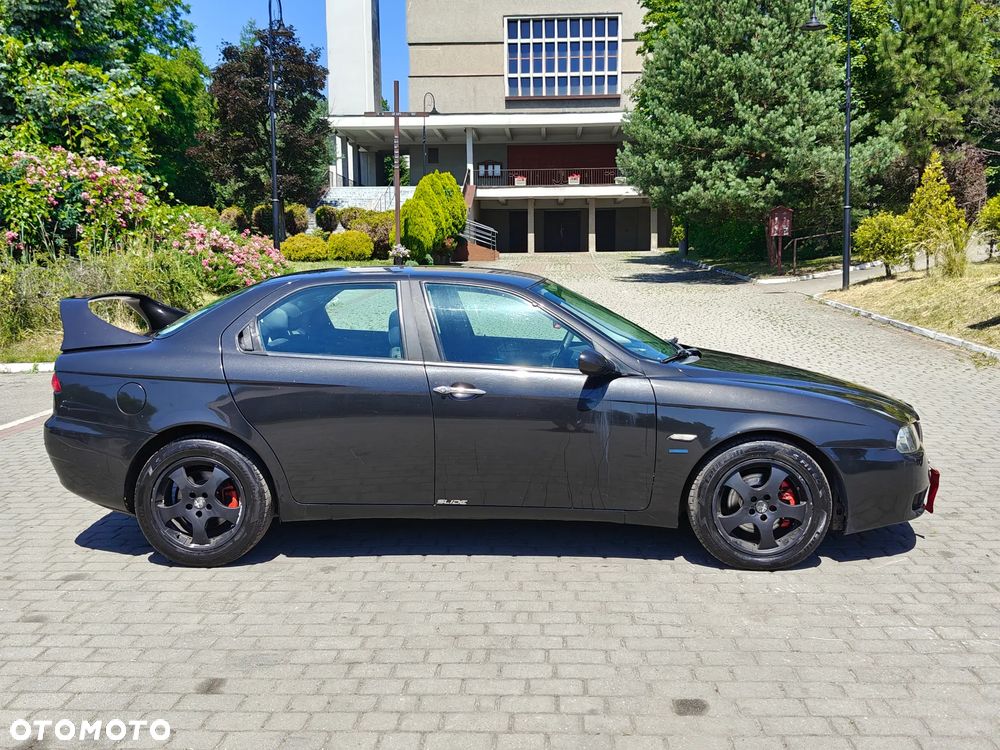 Alfa Romeo 156 1.9 JTD Distinctive - 9