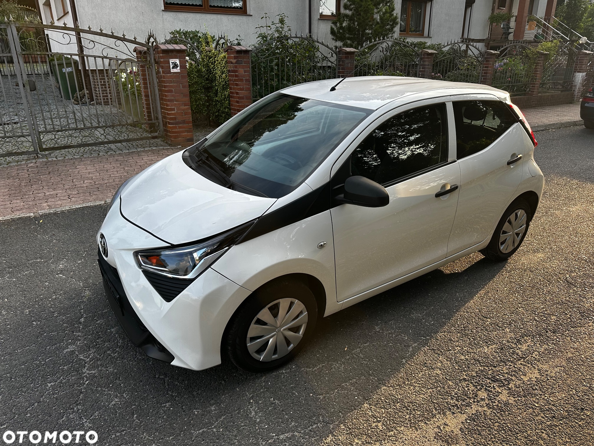 Toyota Aygo x - 5