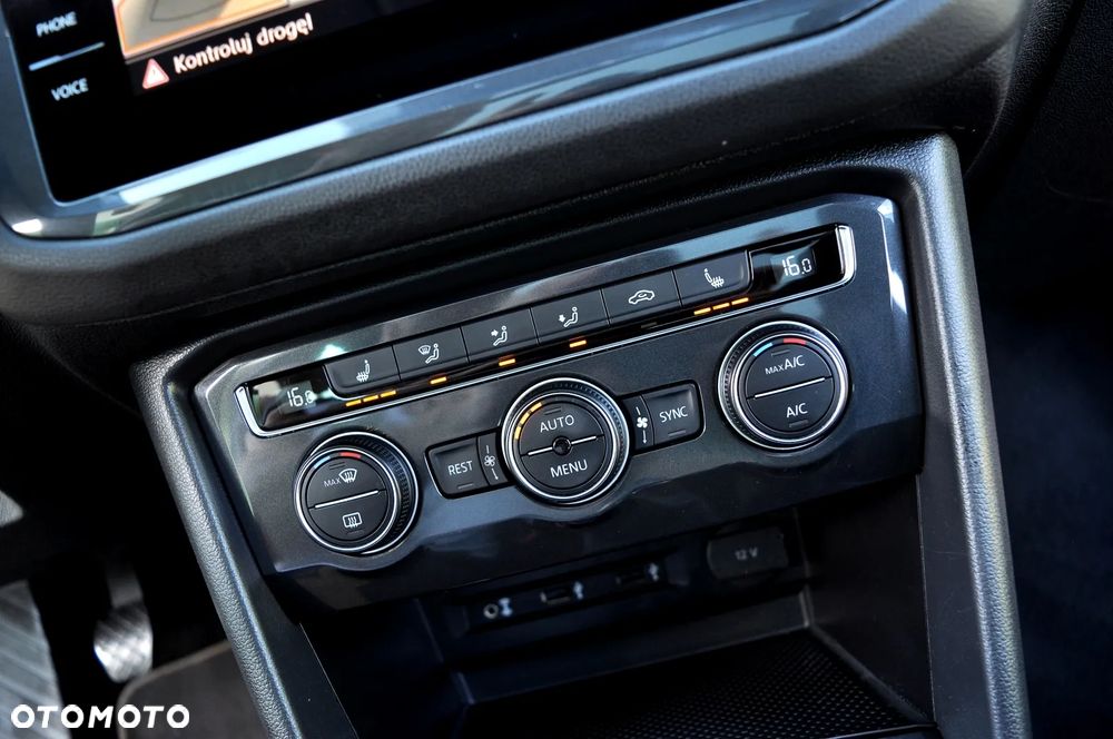 Volkswagen Tiguan 2.0 TDI SCR R-Line - 28