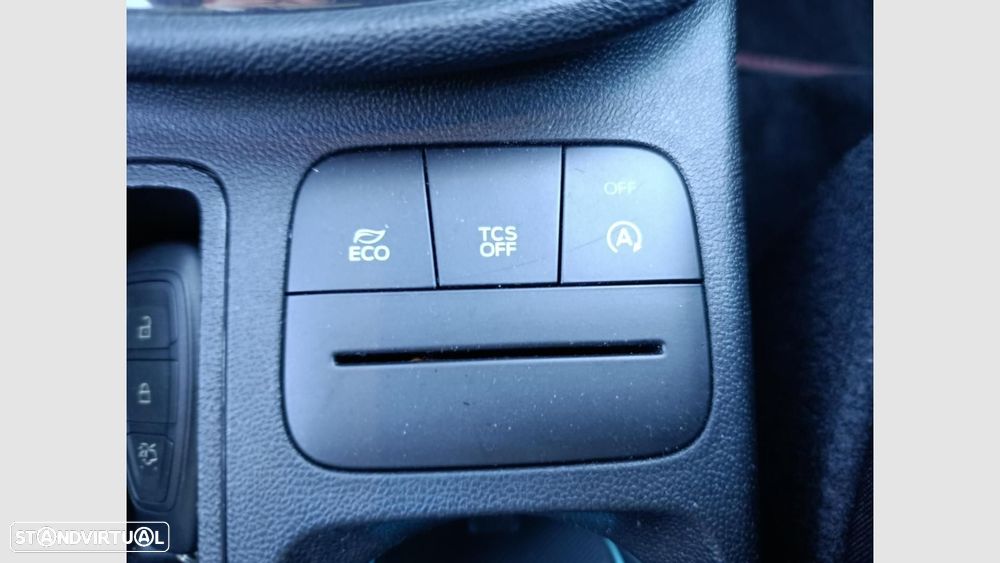 Ford Fiesta 1.0 EcoBoost ST-Line - 19