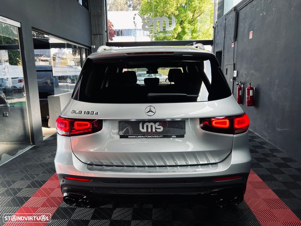 Mercedes-Benz GLB 180 d 8G-DCT AMG Line - 8