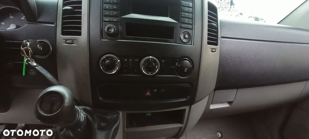 Mercedes-Benz sprinter - 7