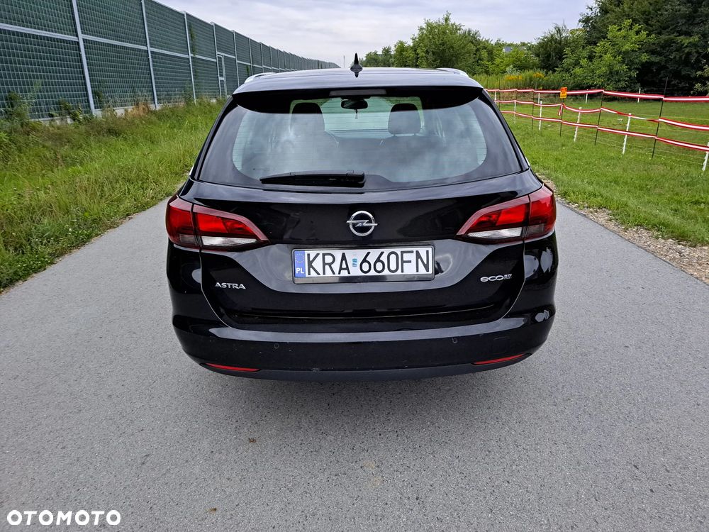 Opel Astra - 4