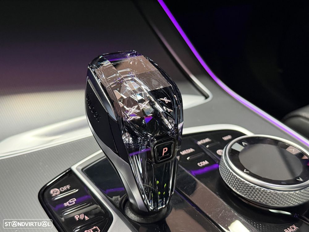 BMW X5 45 e xDrive Pack M - 16