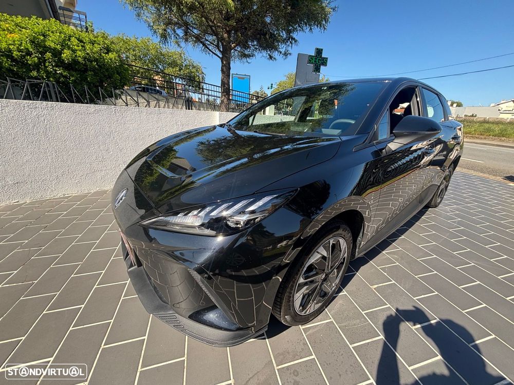 MG MG4 64 kWh Luxury - 9