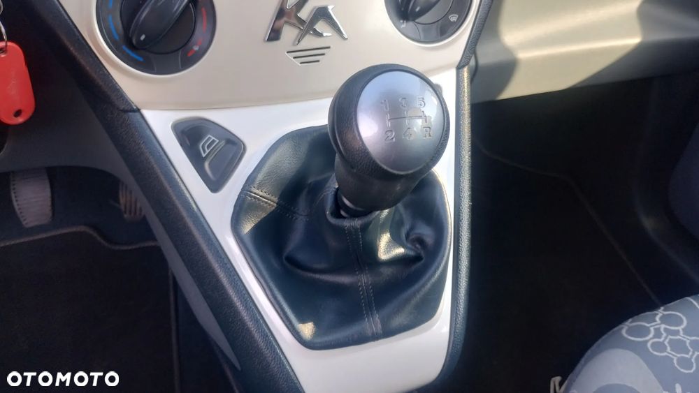 Ford KA 1.2 Titanium - 18