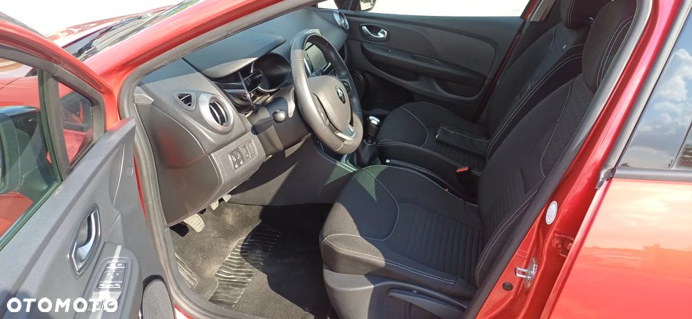 Renault Clio 1.2 16V 75 Limited - 8