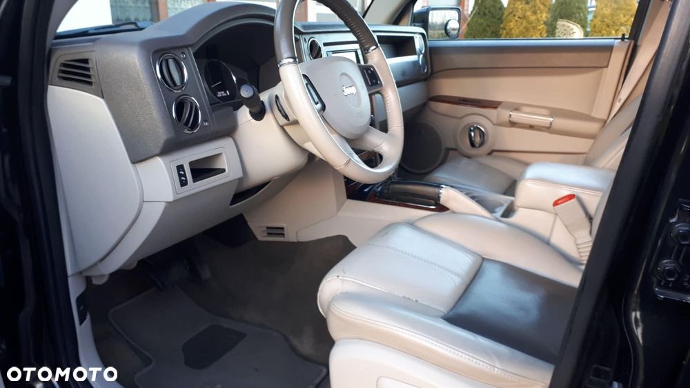 Jeep Commander 5.7 V8 HEMI Automatik Limited - 16
