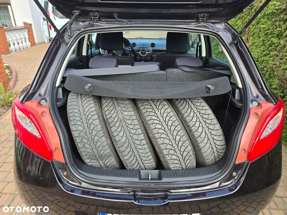 Mazda 2 1.3 Dynamic - 15