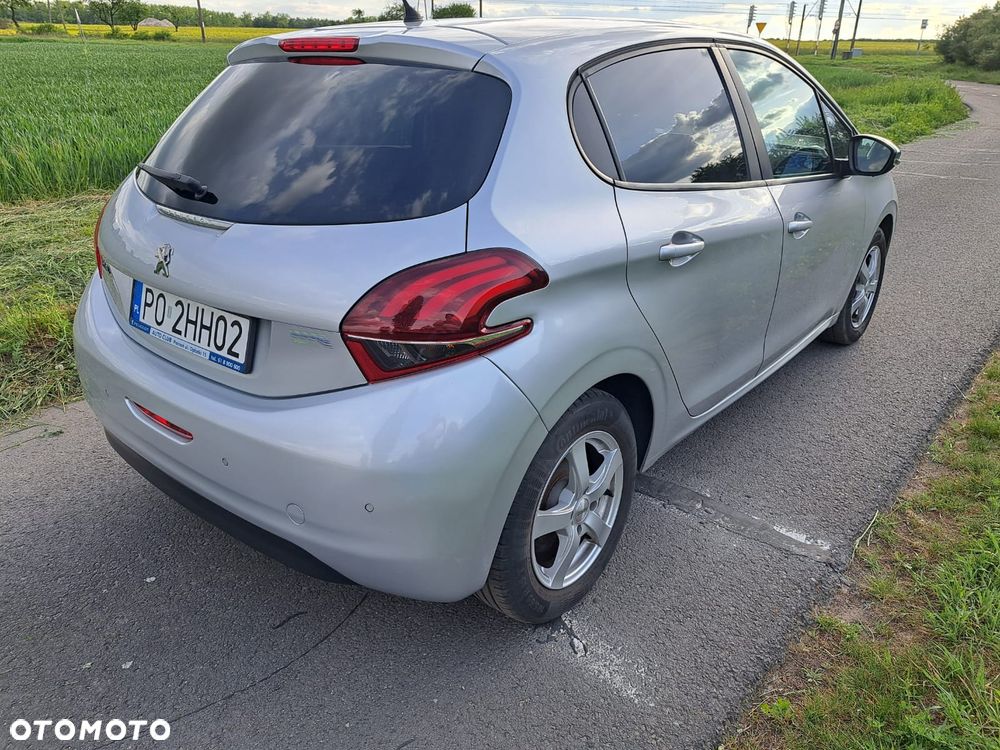 Peugeot 208 82 VTI Active - 13