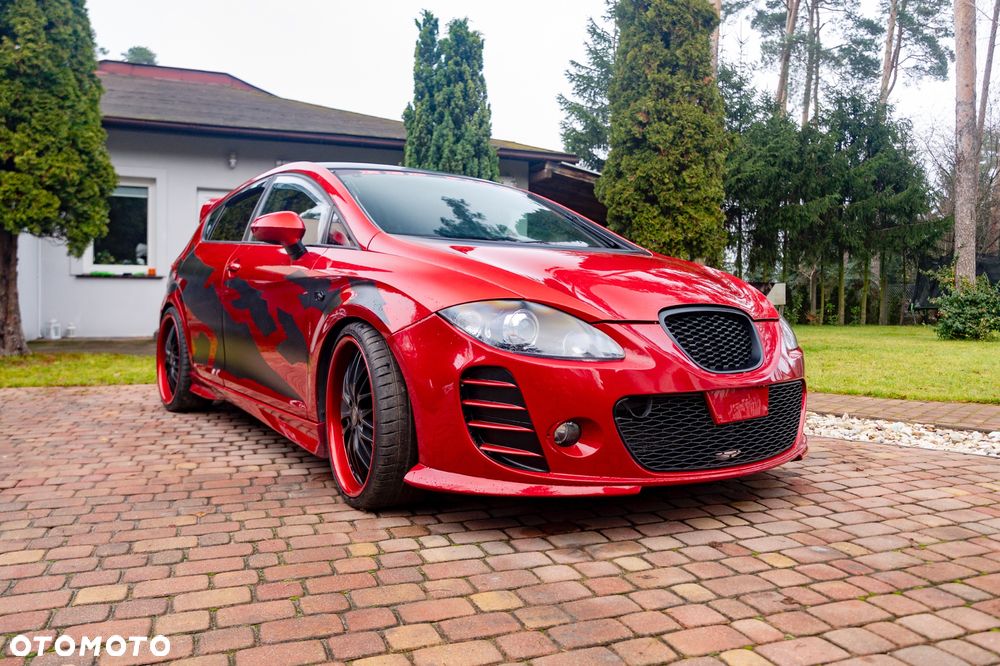 Seat Leon 2.0 T FSI Cupra R - 1