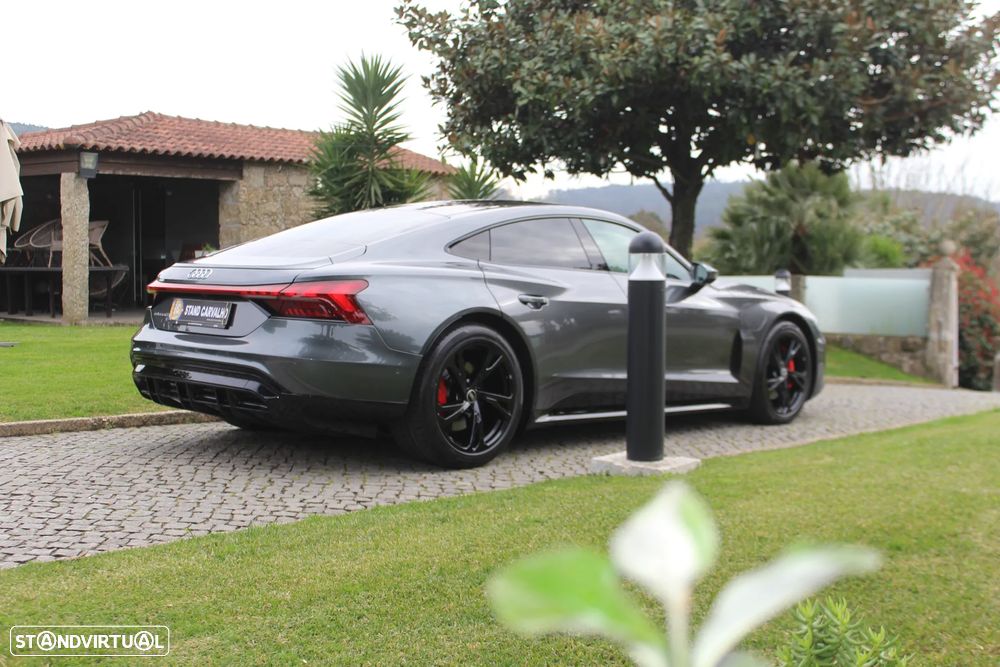 Audi e-tron GT quattro - 5