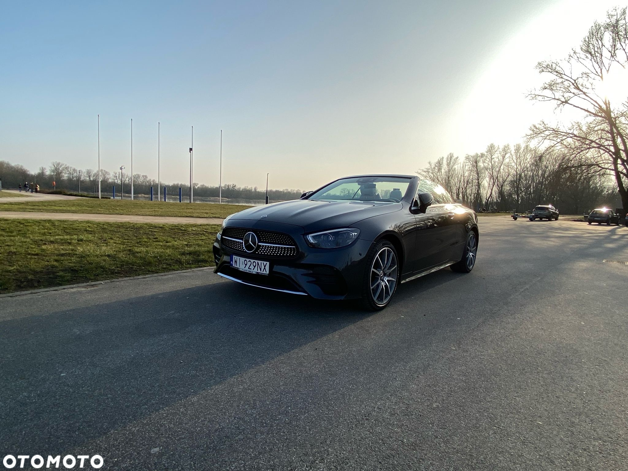 Mercedes-Benz Klasa E 220 d 4Matic Cabrio 9G-TRONIC AMG Line - 4