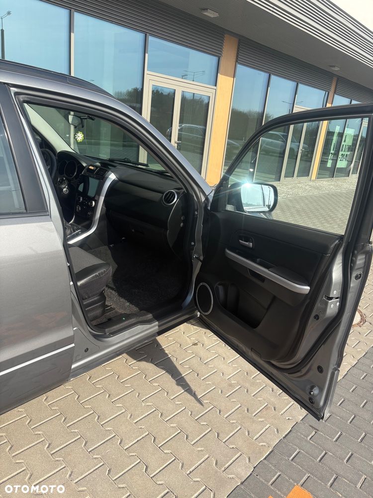 Suzuki Grand Vitara - 10