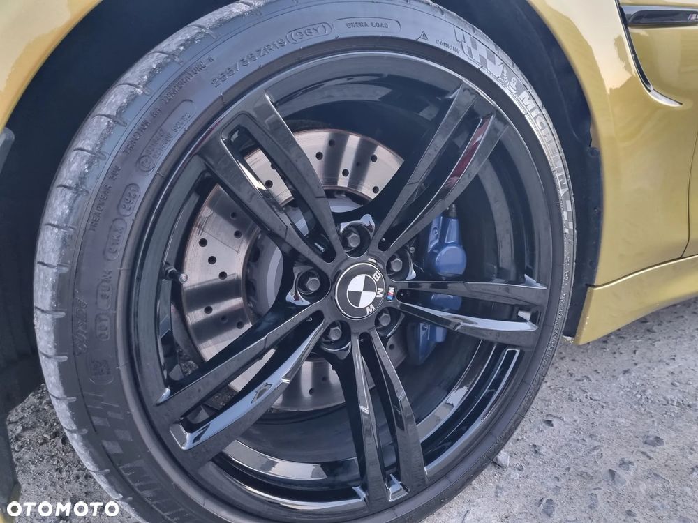 BMW M4 Coupe DKG - 13