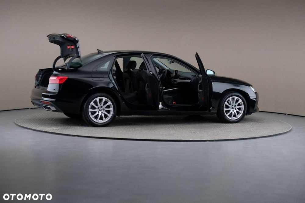 Audi A4 Limousine - 6