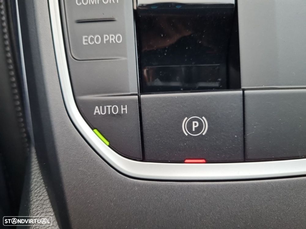 BMW i4 eDrive40 - 31