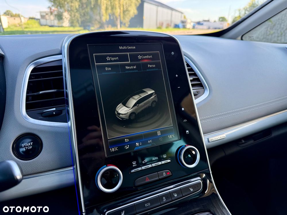 Renault Espace 1.6 dCi Energy Initiale Paris EDC 7os - 39