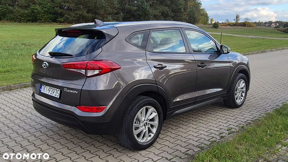 Hyundai Tucson - 16