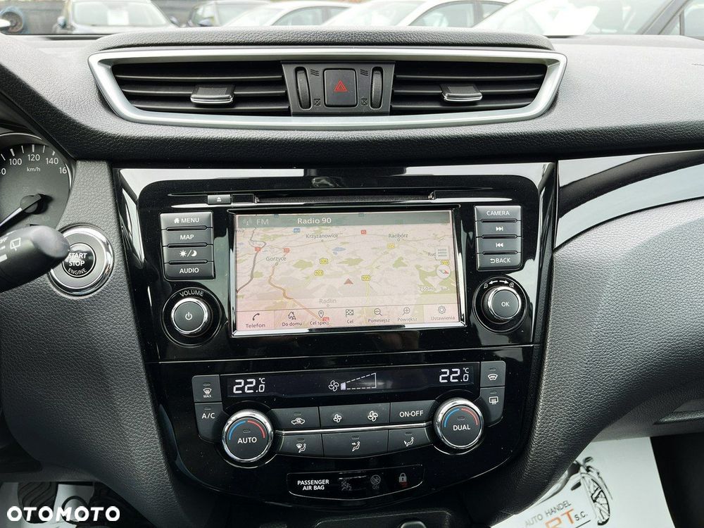 Nissan Qashqai 1.3 DIG-T Tekna - 16