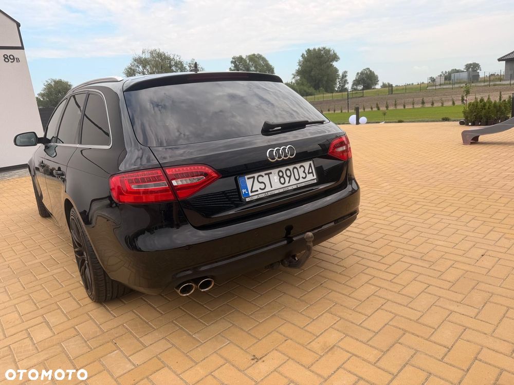 Audi A4 Avant 2.0 TDI Limited Edition Multitr - 13