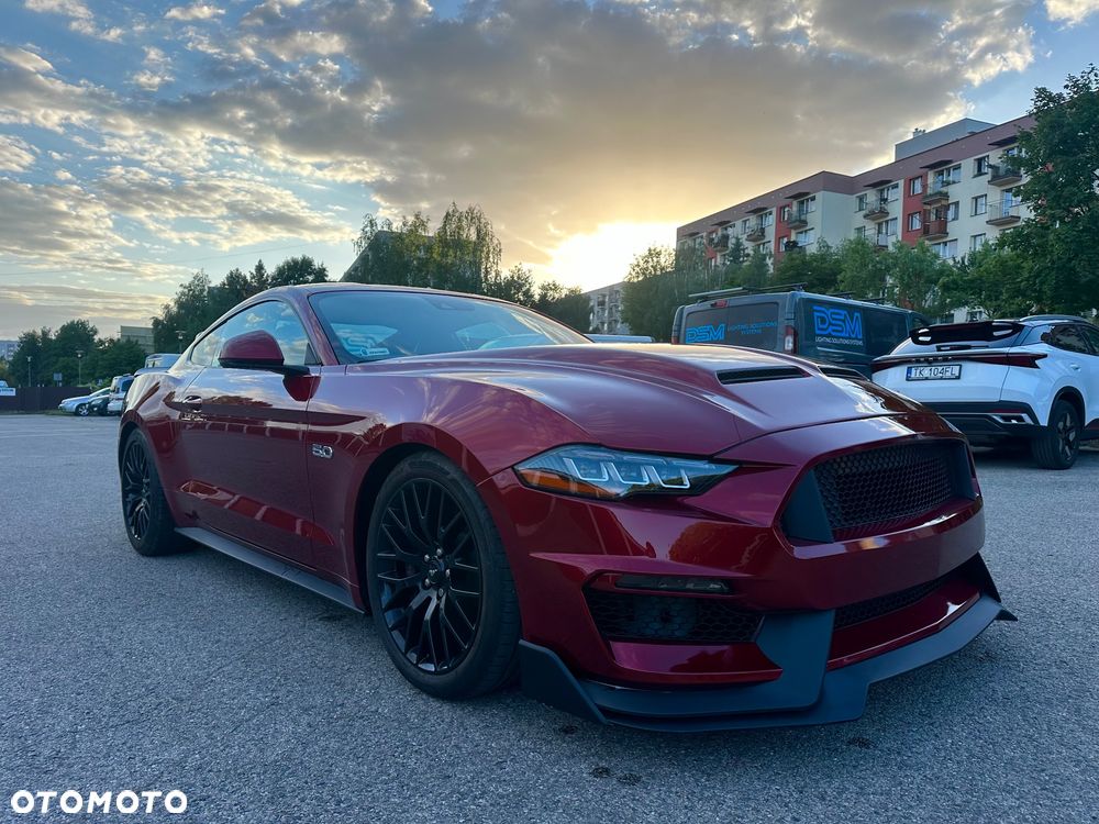 Ford Mustang 5.0 V8 GT - 4