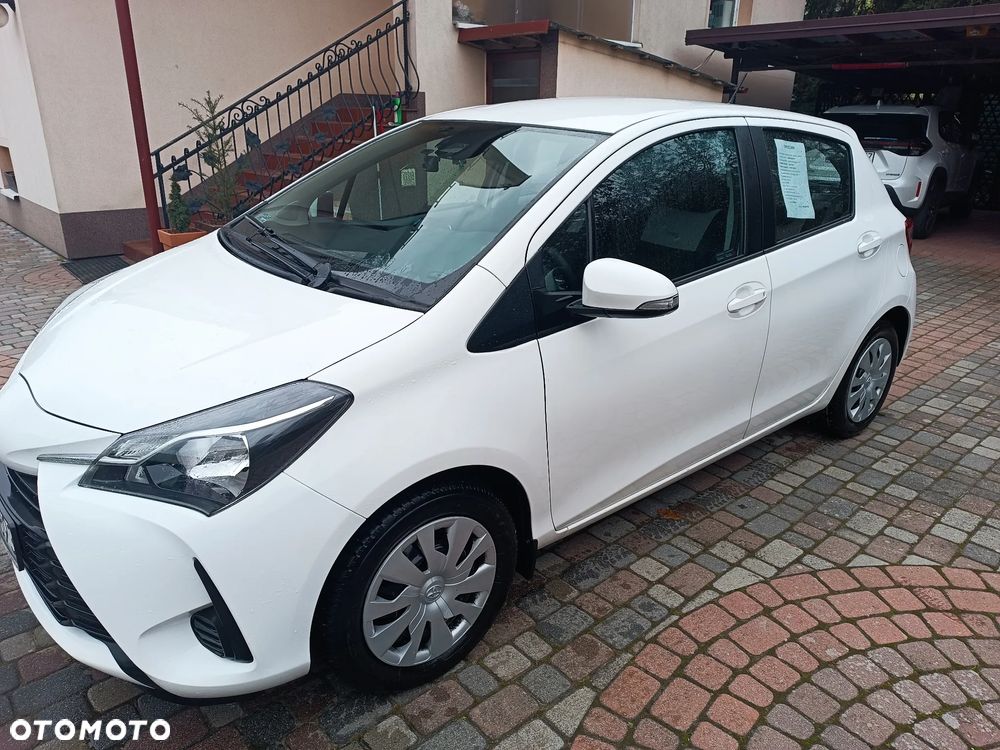 Toyota Yaris 1.5 Active - 4