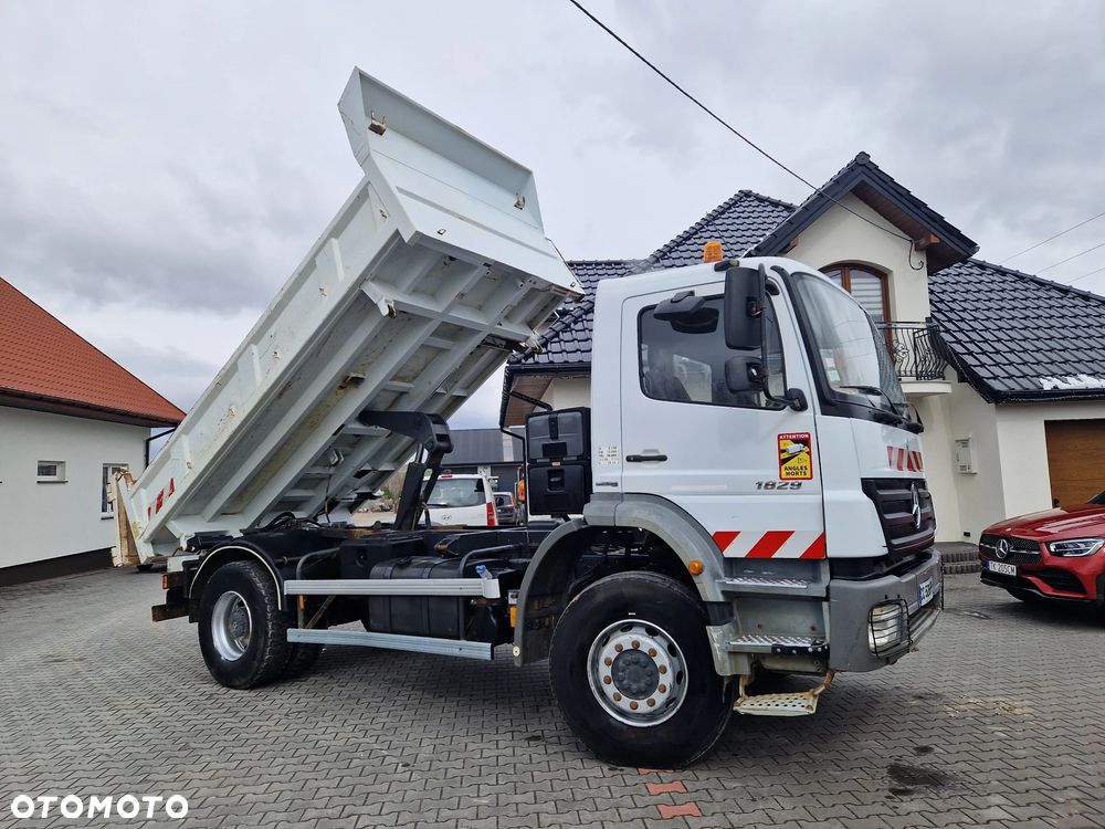 Mercedes-Benz Axor 1829 - 11