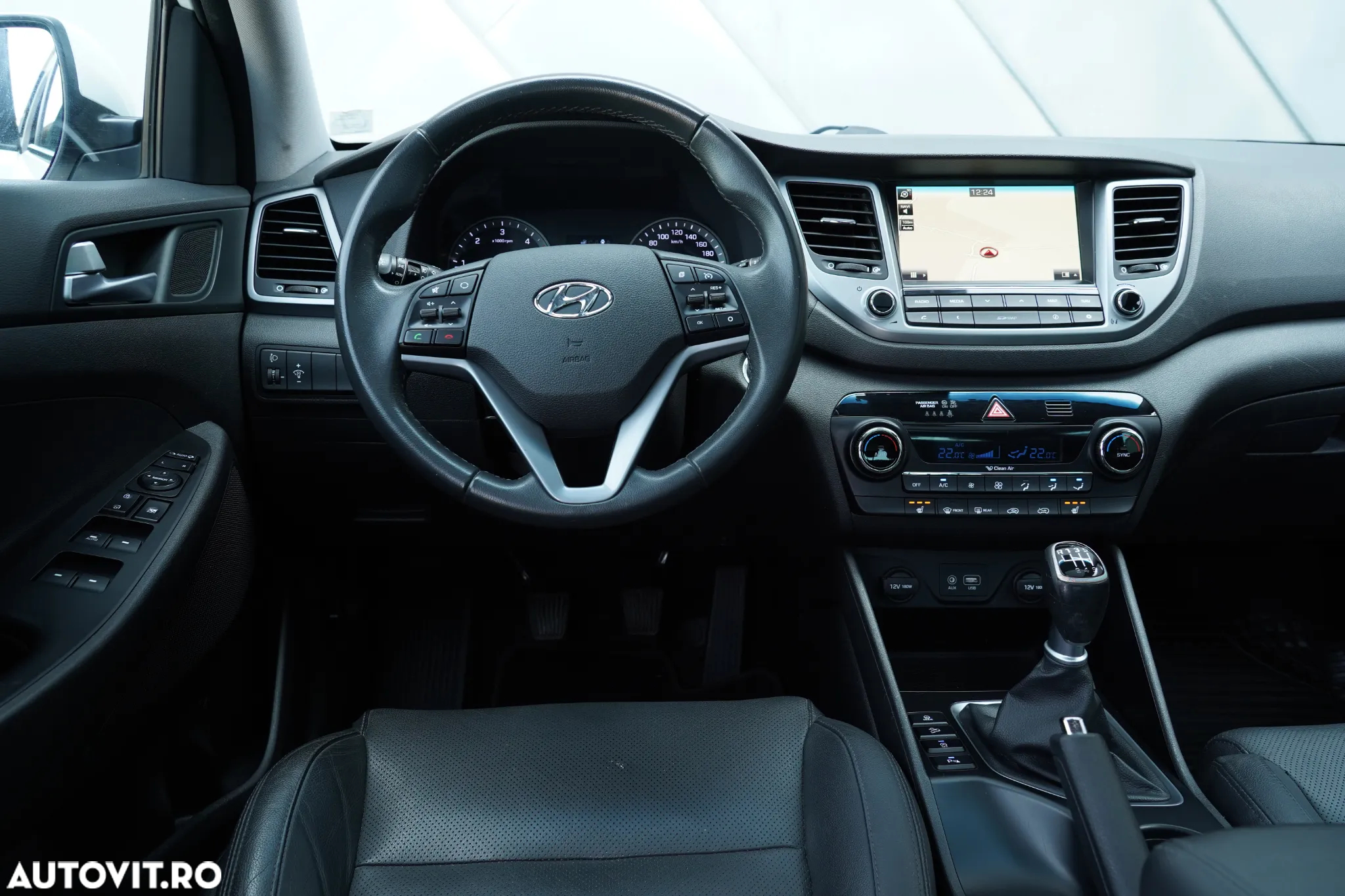Hyundai Tucson blue 1.7 CRDi 2WD Style - 13
