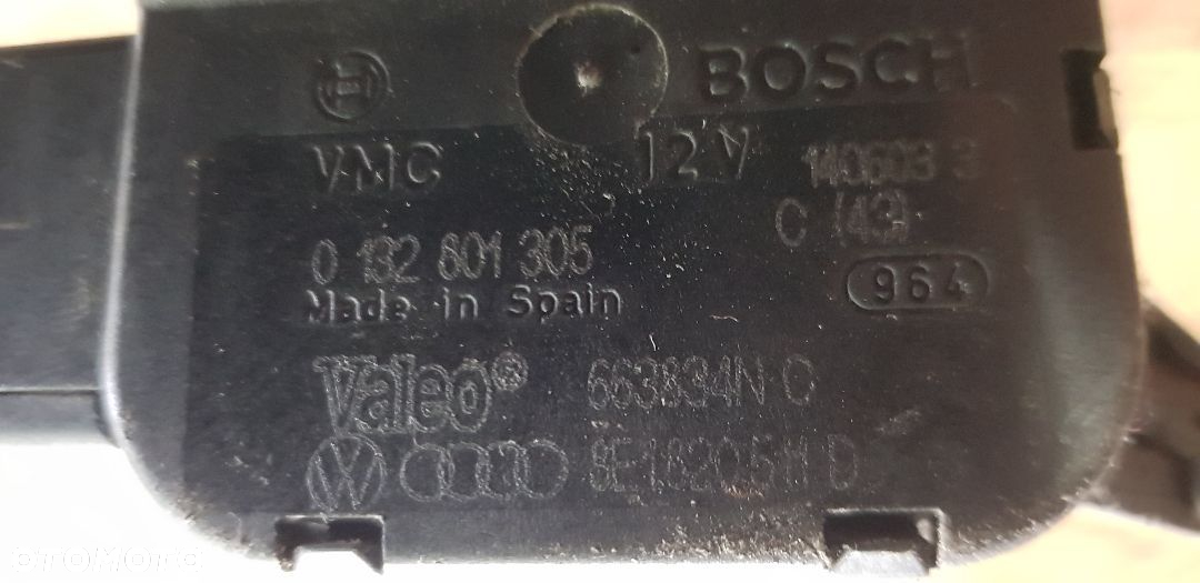 AUDI A4 B6 SILNICZEK NAGRZEWNICY 8E1820511D - 3