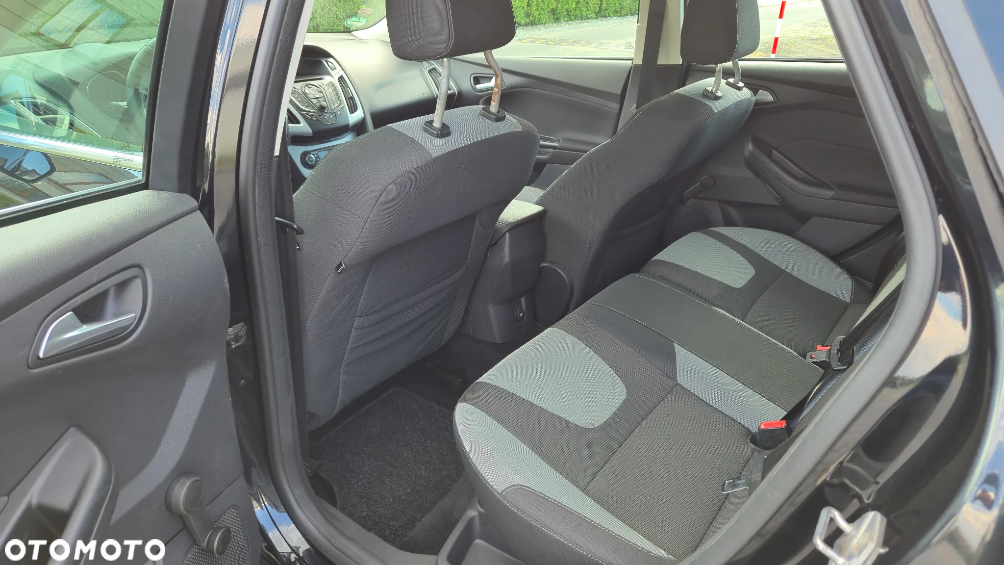 Ford Focus 2.0 TDCi Edition - 11