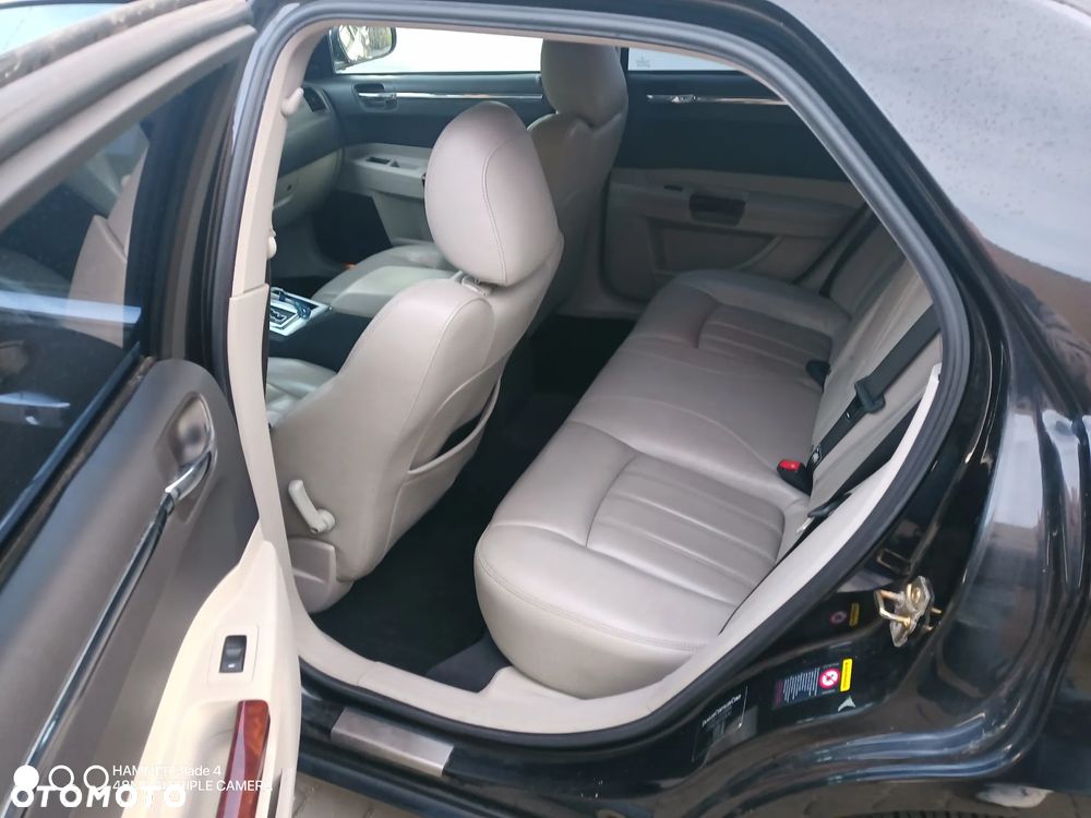 Chrysler 300C 5.7 Automatik - 4