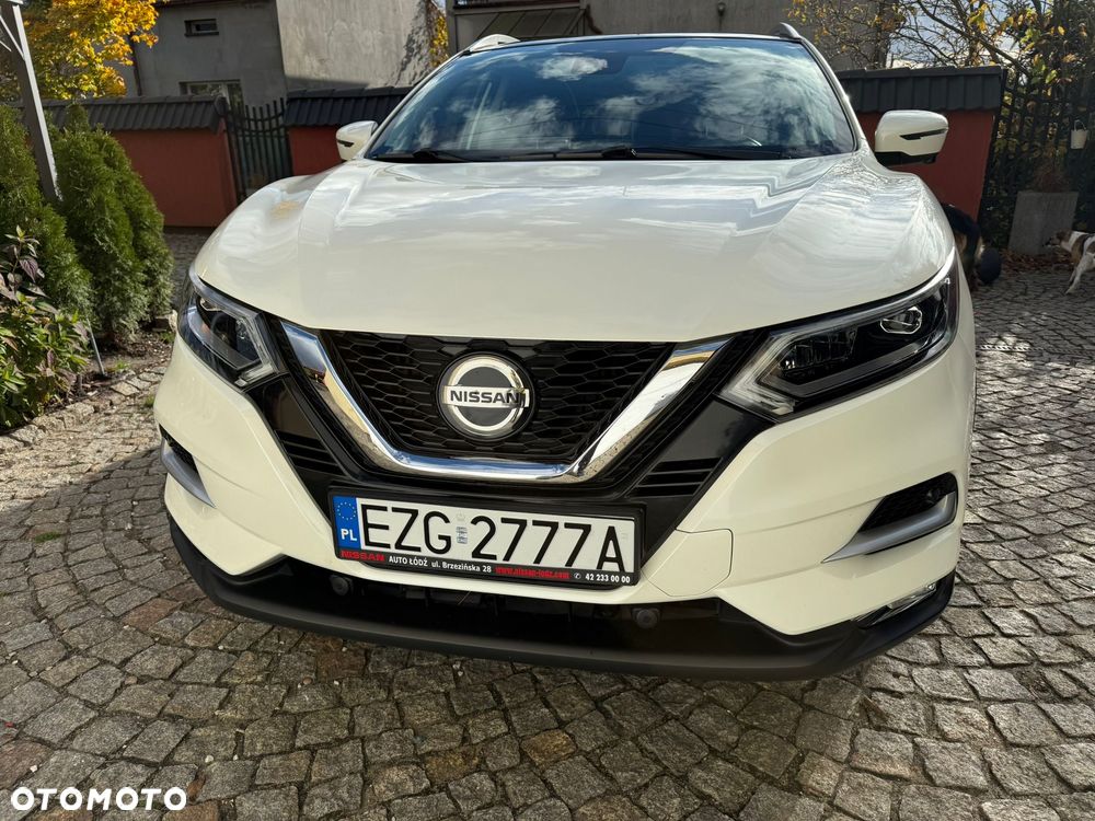 Nissan Qashqai 1.3 DIG-T N-Connecta - 1