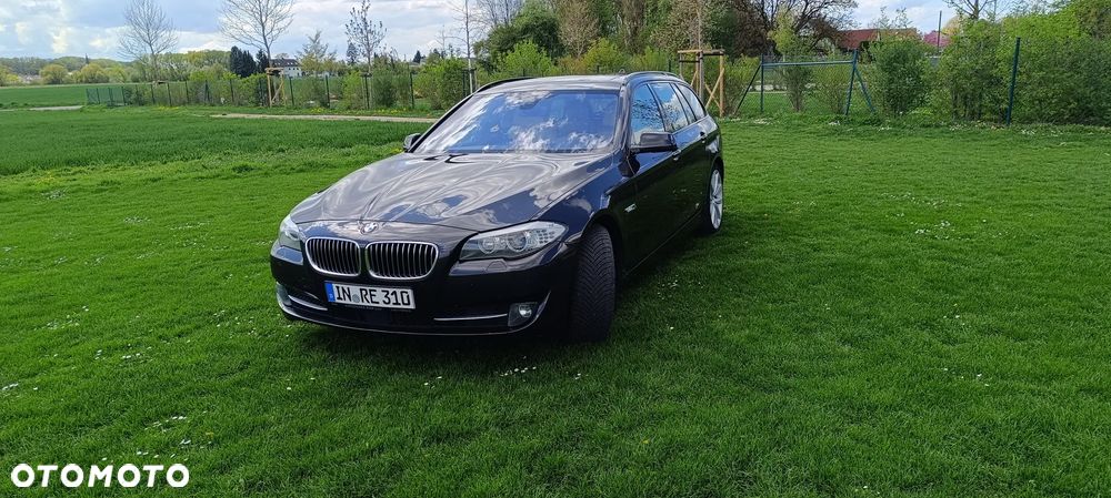 BMW Seria 5 530d xDrive Luxury Line - 6