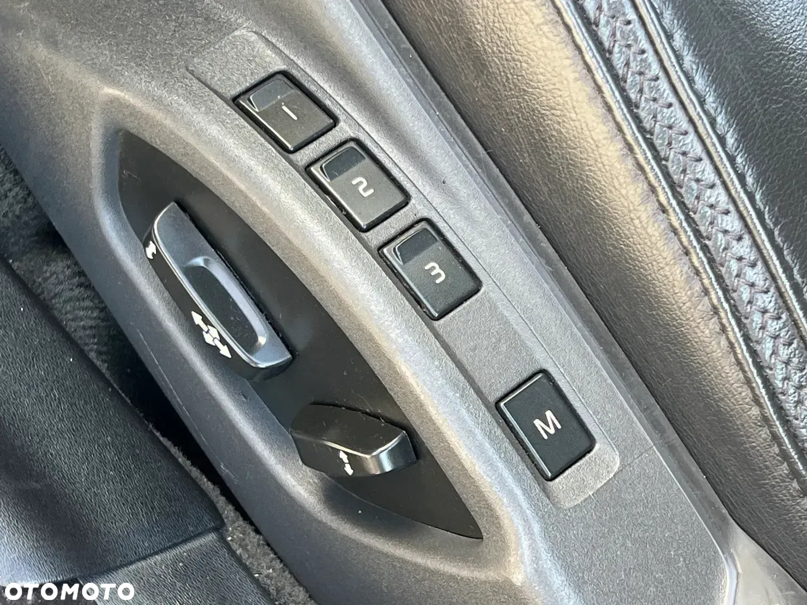 Volvo XC 70 - 7