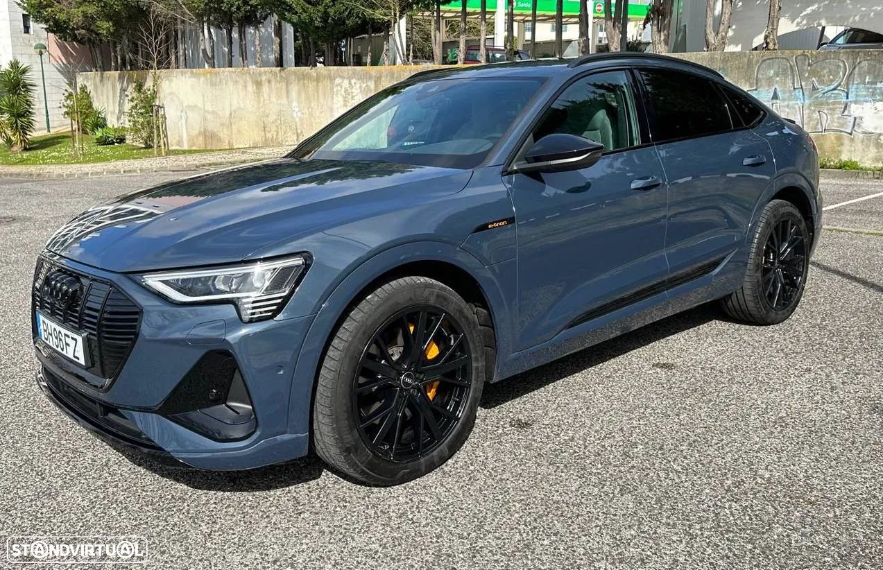 Audi e-tron 55 quattro S line - 1