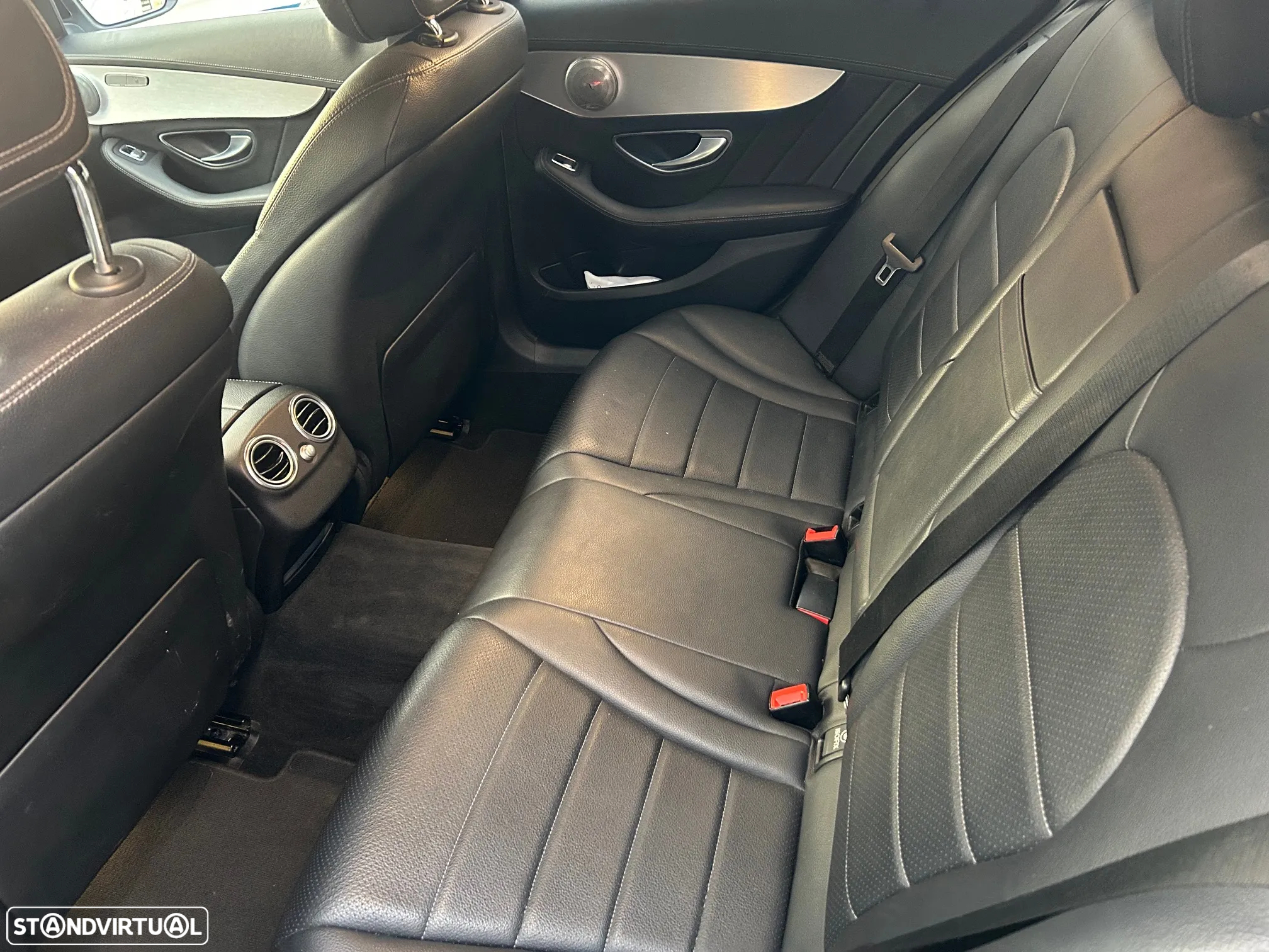 Mercedes-Benz C 250 (BlueTEC) d 4Matic Station 7G-TRONIC AMG Line - 25