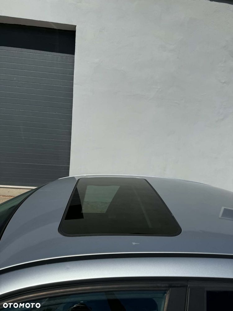 BMW Seria 3 320d - 11