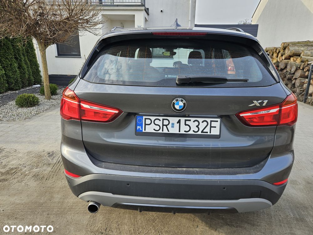 BMW X1 sDrive18d xLine sport - 9