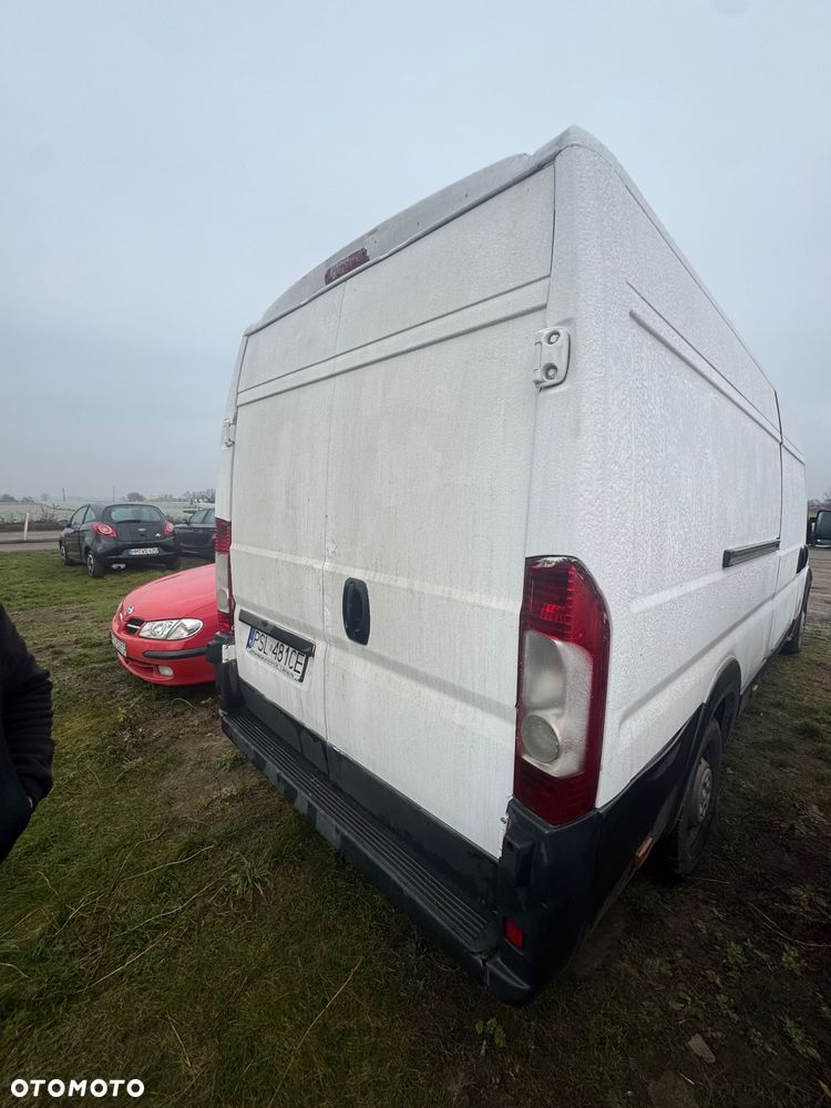 Peugeot Boxer 2,2 HDi L4H2 Maxi doinwestowany - 16